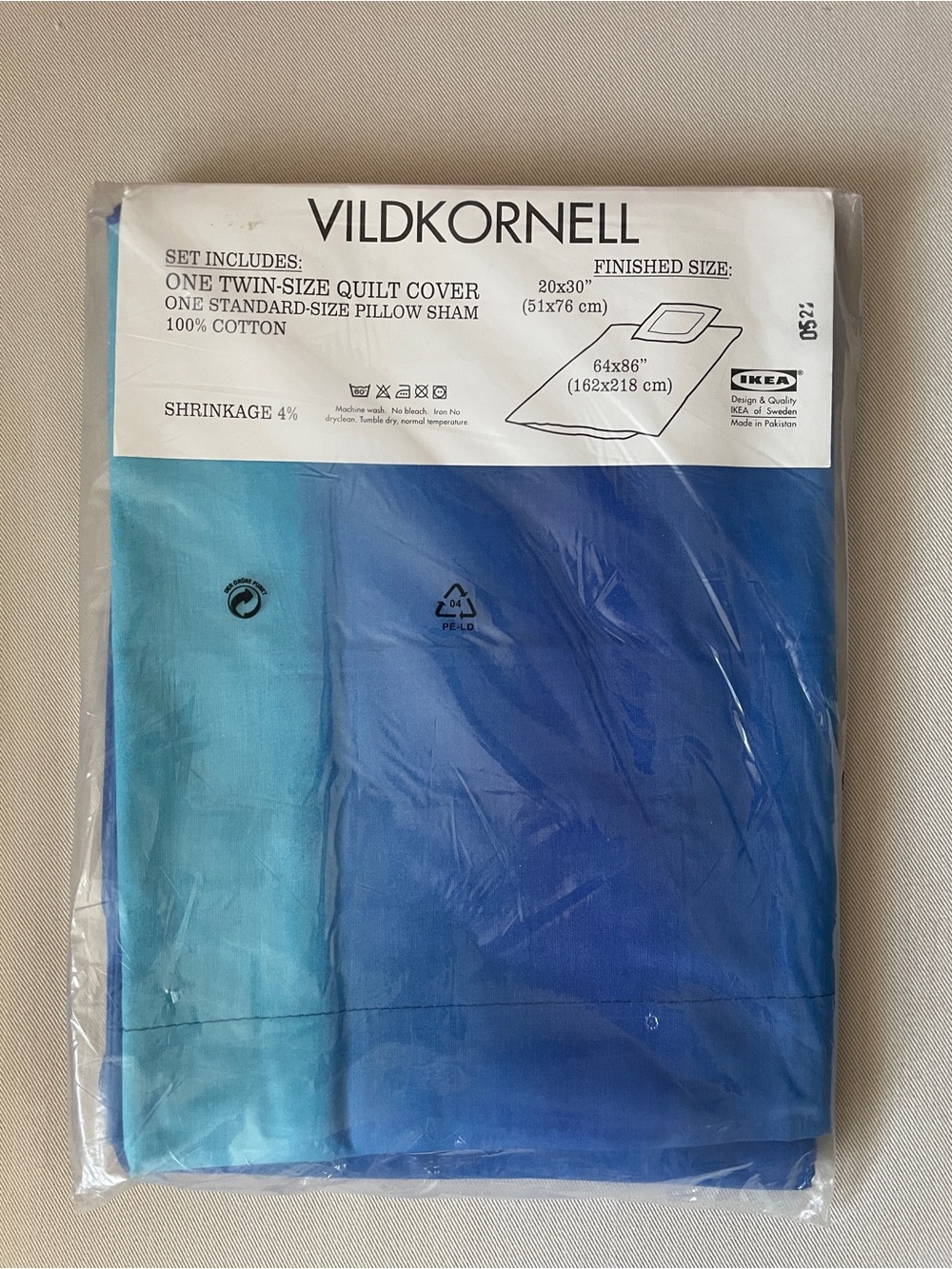New IKEA Twin Size blue ombre Duvet Cover with Standard Size Pillow case